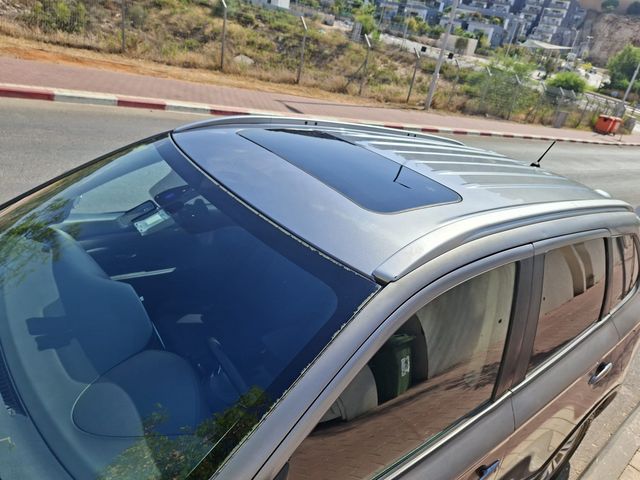 מיצובישי אאוטלנדר