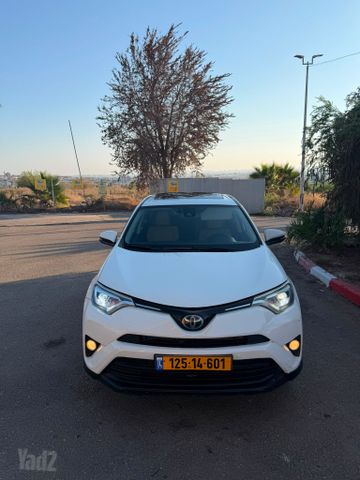 מודעת רכב טויוטה RAV4