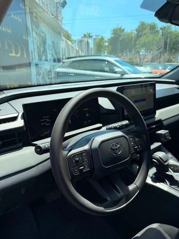 טויוטה RAV4