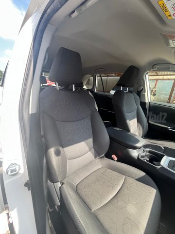 טויוטה RAV4