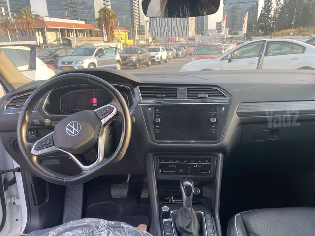 פולקסווגן טיגואן אולספייס
