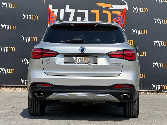 אם ג'י EHS PHEV