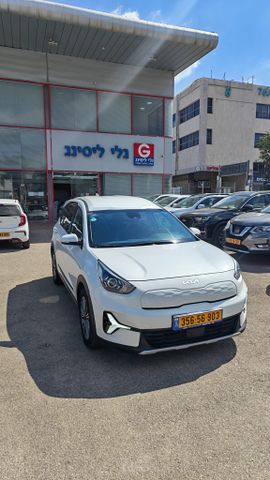 קיה נירו פלוס