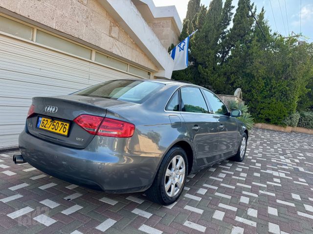אאודי A4