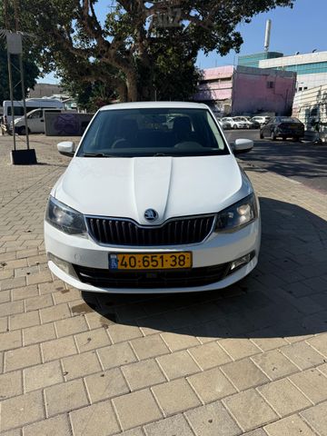 סקודה פאביה