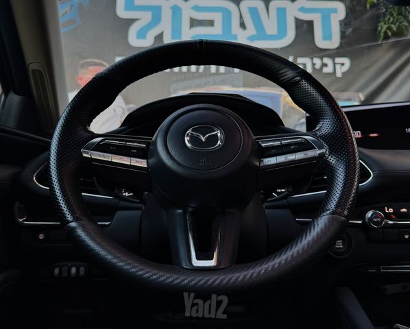 מאזדה 3