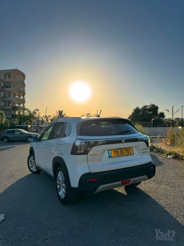 סוזוקי S-Cross