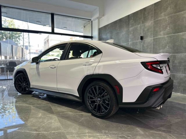 סובארו WRX