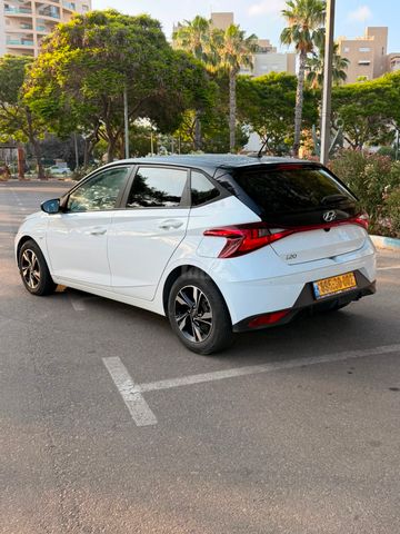 מודעת רכב יונדאי i20
