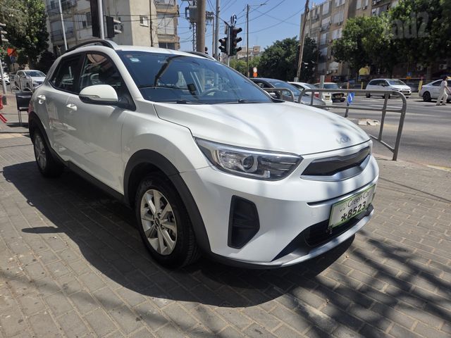 קיה סטוניק