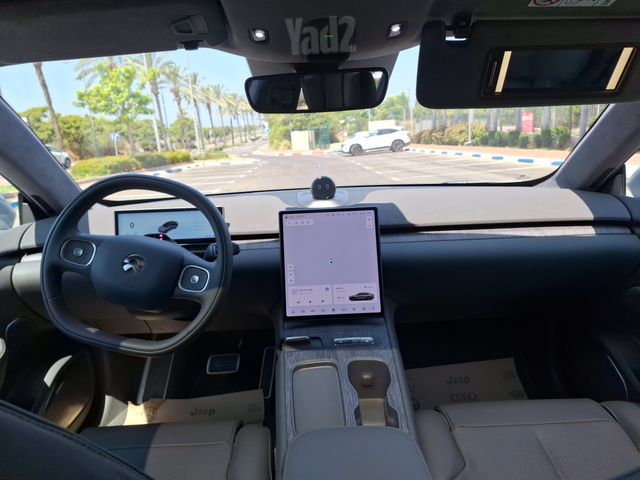ניאו ET7