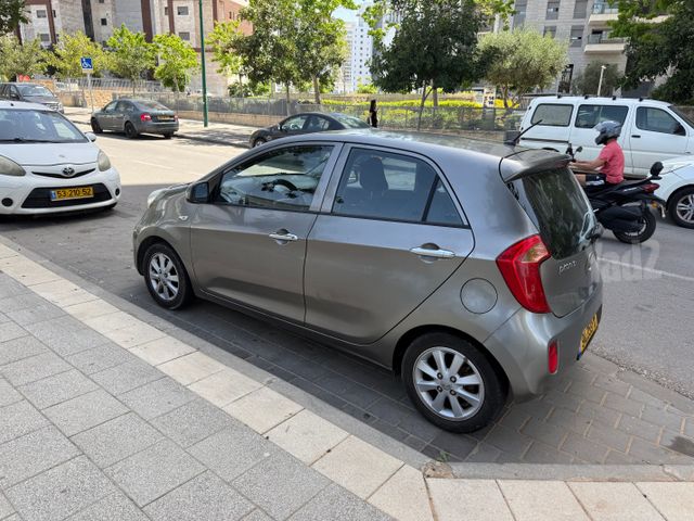 קיה פיקנטו
