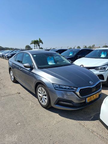 סקודה אוקטביה