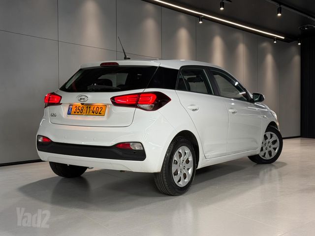 יונדאי i20