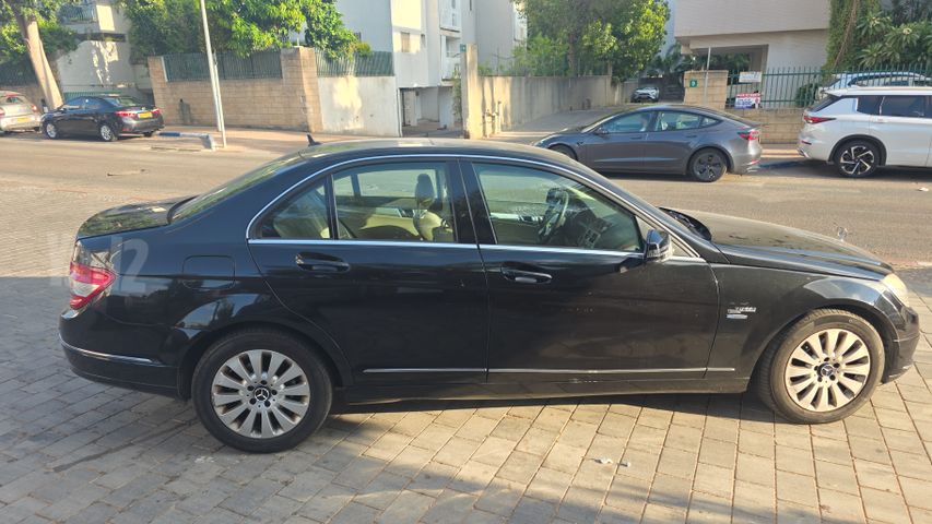 מרצדס-בנץ C-class