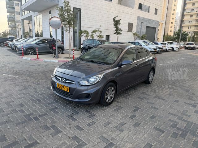 יונדאי אקסנט i25