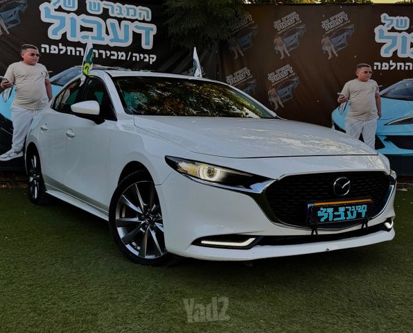 מאזדה 3