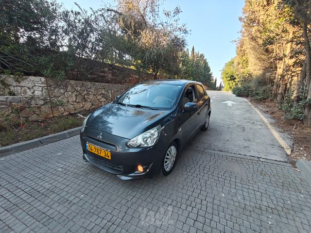 מיצובישי ספייס סטאר