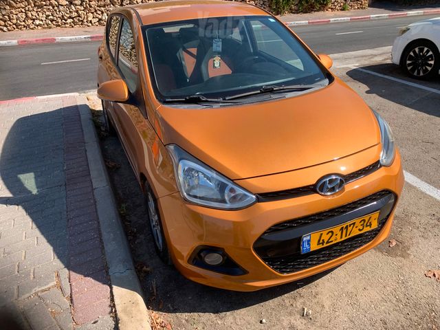 יונדאי i10