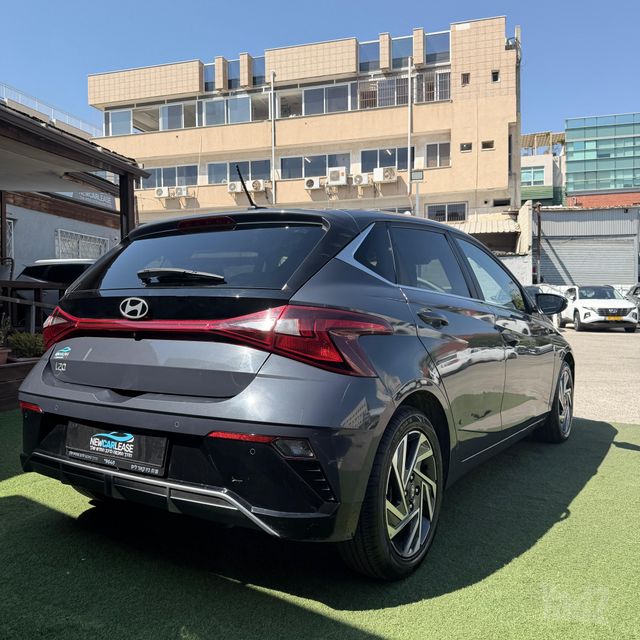 יונדאי i20