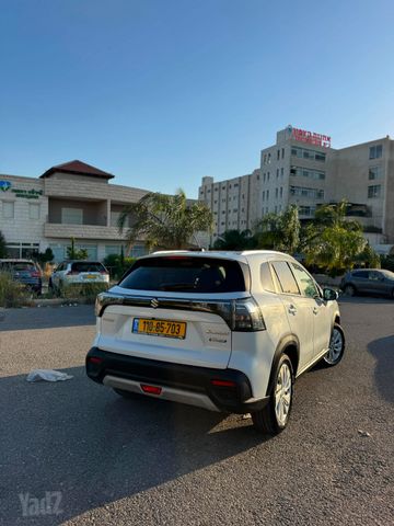 סוזוקי S-Cross