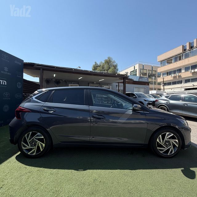 יונדאי i20