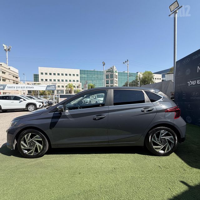 יונדאי i20