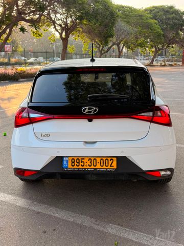 יונדאי i20