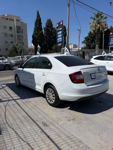 סקודה ראפיד