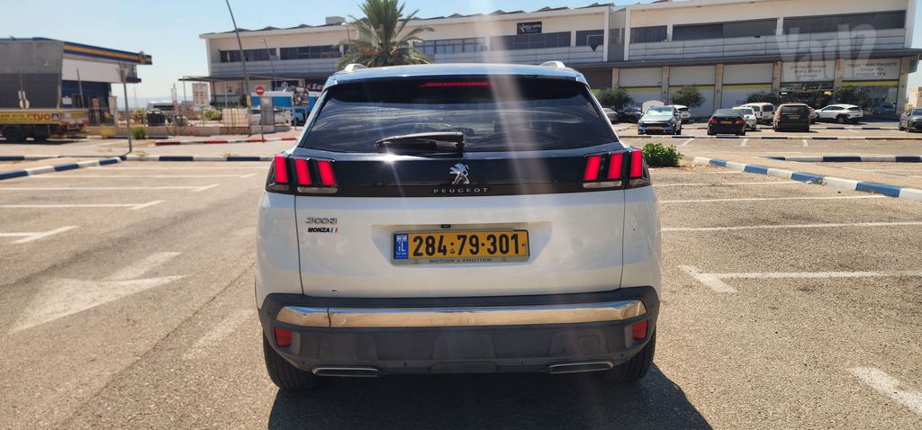 פיג'ו 3008