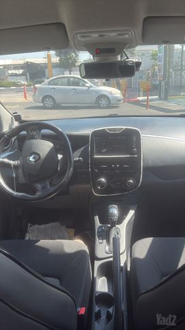 רנו זואי
