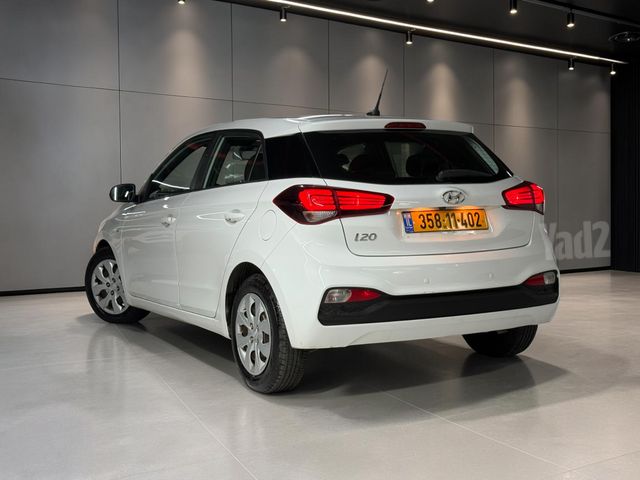 יונדאי i20