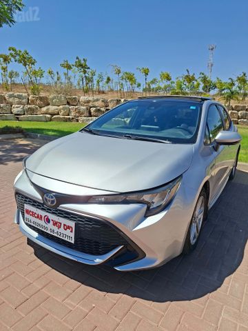 טויוטה קורולה