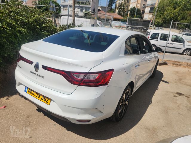 רנו מגאן