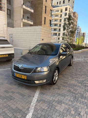 מודעת רכב סקודה ראפיד