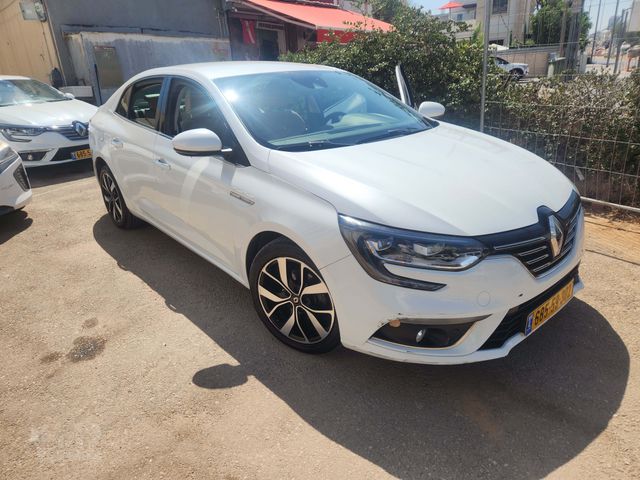רנו מגאן