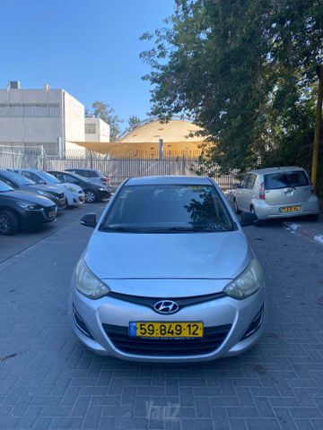 מודעת רכב יונדאי i20