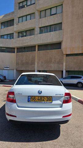 סקודה אוקטביה