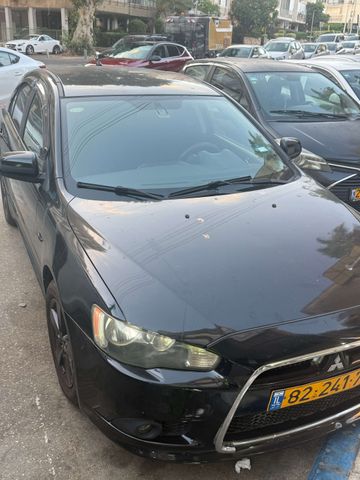 מודעת רכב מיצובישי לנסר