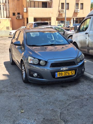 שברולט סוניק