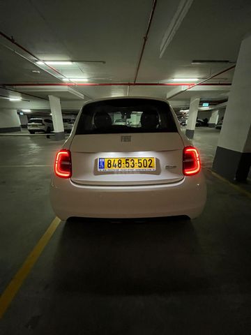 פיאט 500E