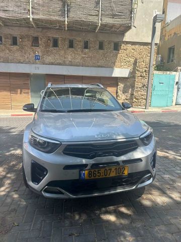 קיה סטוניק