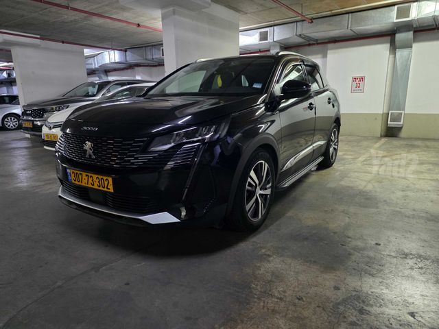 פיג'ו 3008