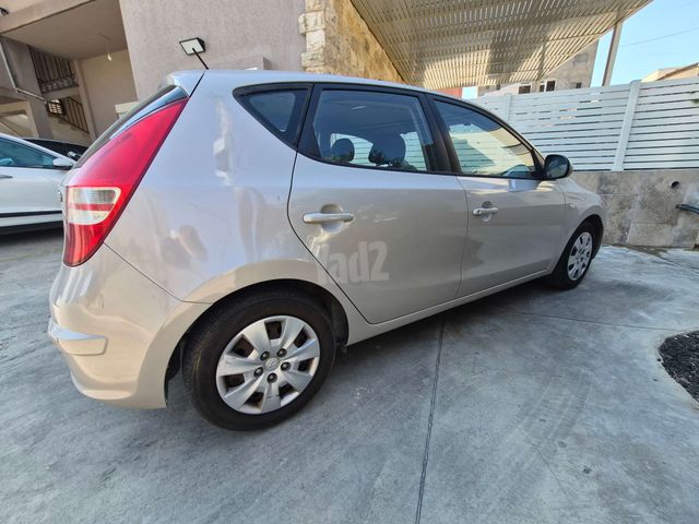 מודעת רכב יונדאי i30