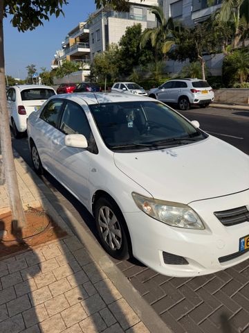 טויוטה קורולה