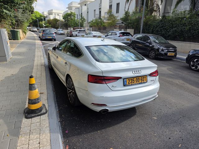 מודעת רכב אאודי A5