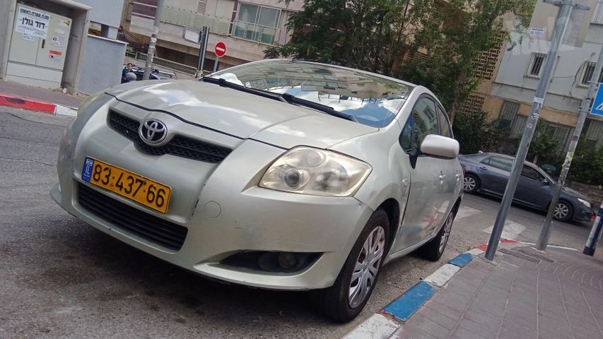 טויוטה אוריס