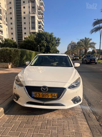 מאזדה 3