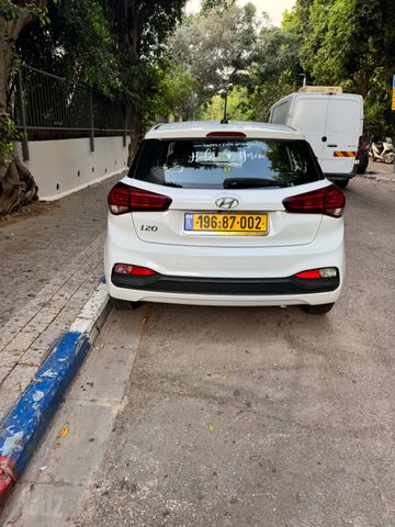 יונדאי i20