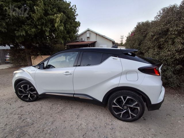 טויוטה C-HR